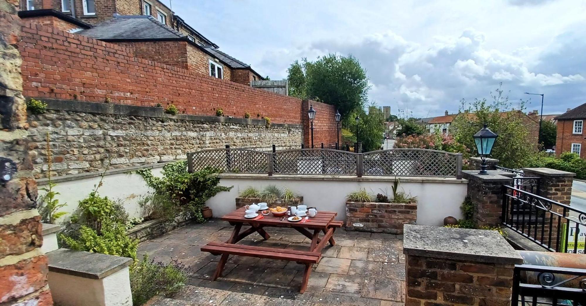 Central Ripon Apartment - View Of The Cathedral! Exteriér fotografie